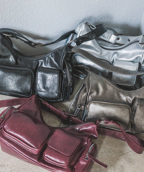 新品　PAGEBOY アウトポケットバッグ　ページボーイ PAGEBOY（ページボーイ）の「アウトポケットBAG（ショルダー