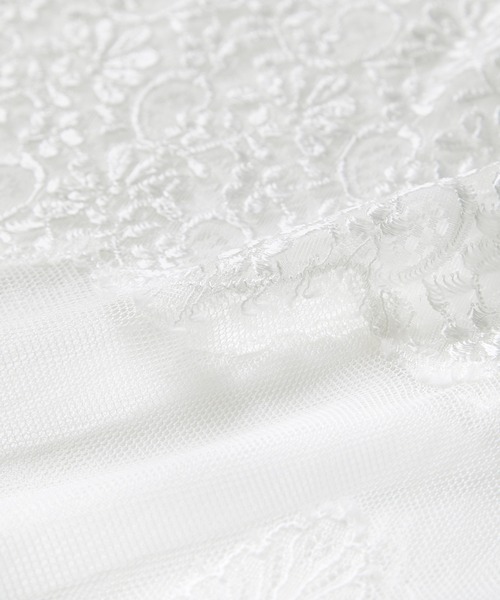 iRENE(アイレネ)の「フォーリングプレートレーススカート / Falling-Plate Lace Skirt(スカート・レディース・ブラック/オフホワイト・36/34/38)」の9枚目の写真
