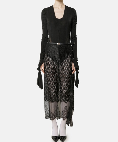 iRENE(アイレネ)の「フォーリングプレートレーススカート / Falling-Plate Lace Skirt(スカート・レディース・ブラック/オフホワイト・36/34/38)」の13枚目の写真