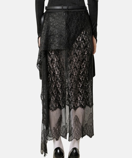 iRENE(アイレネ)の「フォーリングプレートレーススカート / Falling-Plate Lace Skirt(スカート・レディース・ブラック/オフホワイト・36/34/38)」の14枚目の写真