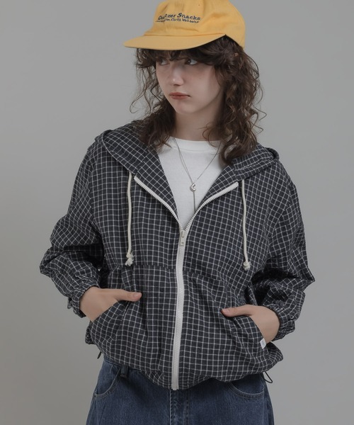 MUHET(ミュエータ)の「シアサッカージップフーディー(パーカー・レディース・カーキ/ブラック/オレンジ/パープル・X-LARGE/MEDIUM)」の9枚目の写真