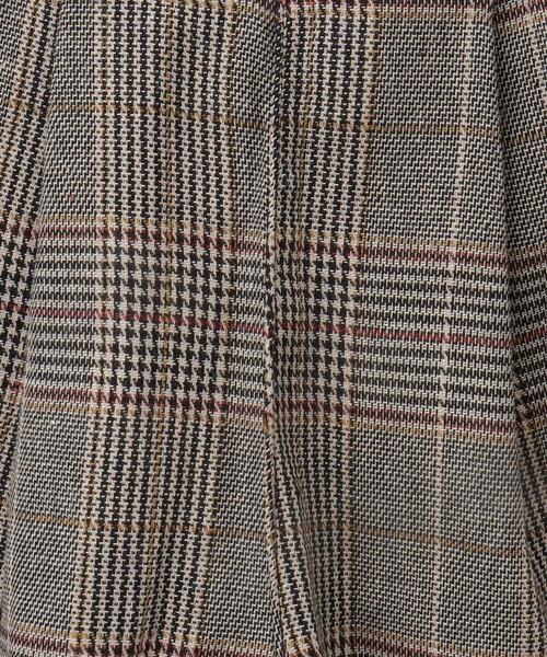 SHOO・LA・RUE（シューラルー）の「◆【110-140cm/2点セット】チェックビスチェ＋ショートパンツ（セットアップ・キッズ・ベージュ系1/ブラック系1・14/13/12/11）」の15枚目の写真