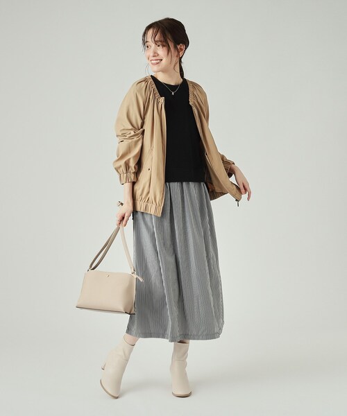 SHOO・LA・RUE（シューラルー）の「◆【洗える】1枚で決まる 素材使いシャツワンピース（ワンピース・レディース・ブラック系2/ネイビー系2・04/03/02）」の5枚目の写真