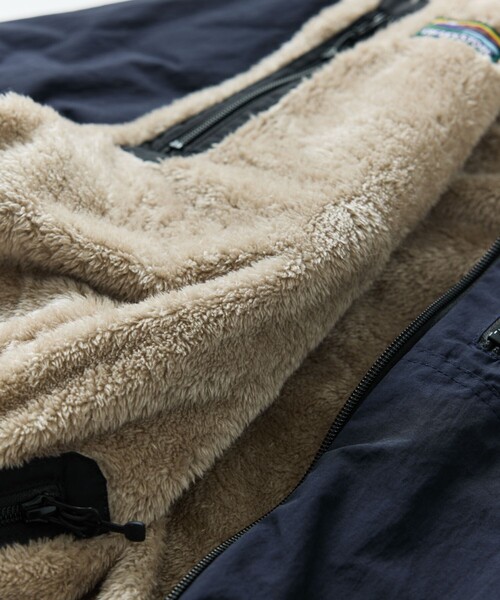 FREAK'S STORE(フリークスストア)の「限定展開 リラックスフィット ナイロン フリース リバーシブルブルゾン(ブルゾン・メンズ・ブラック/ベージュ/ネイビー/オリーブ/マルチ/スミクロ・SMALL/MEDIUM/LARGE/X-LARGE)」の17枚目の写真
