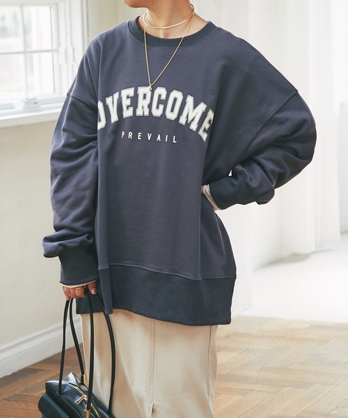 《デイリーの着回しに◎》OVERCOMEロゴスエット