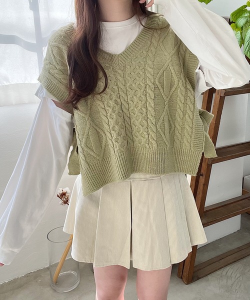 Nana(ナナ)の「リボンニットベスト(ベスト・レディース・アイボリー/カーキ・FREE)」の18枚目の写真