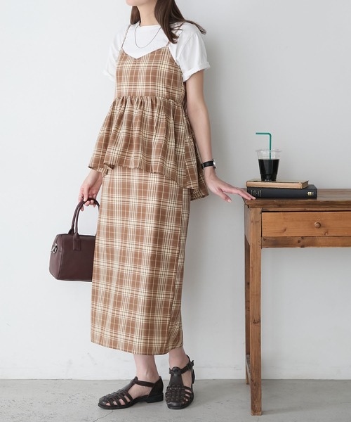 BONLECILL(ボンルシール)の「先染めチェックバックリボンレイヤード風キャミワンピース(ワンピース・レディース・ブラック/ネイビー/モスグリーン/ベージュ・FREE)」の3枚目の写真