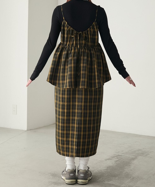 BONLECILL(ボンルシール)の「先染めチェックバックリボンレイヤード風キャミワンピース(ワンピース・レディース・ブラック/ネイビー/モスグリーン/ベージュ・FREE)」の17枚目の写真