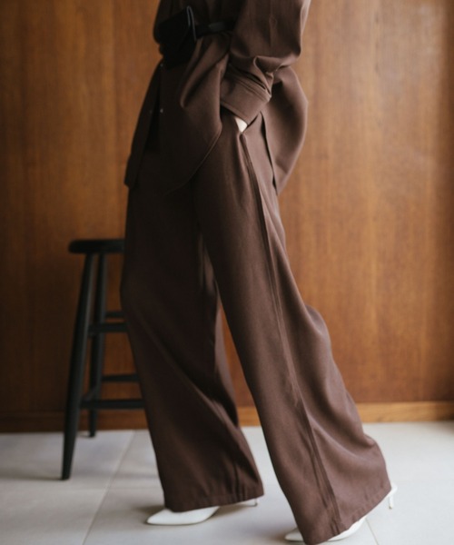 HANNE(アン)の「コンフォートセミワイドパンツ(スウェットパンツ・レディース・ブルー/ブラウン・SMALL/MEDIUM)」の16枚目の写真