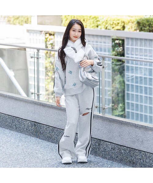 algy(アルジー)の「【ACTIVE】ラインBIGトレーナー&ティペットセット(その他トップス・キッズ・ブラック/グレー/オフホワイト・SMALL/MEDIUM/XXX-SMALL/XX-SMALL/X-SMALL)」の6枚目の写真