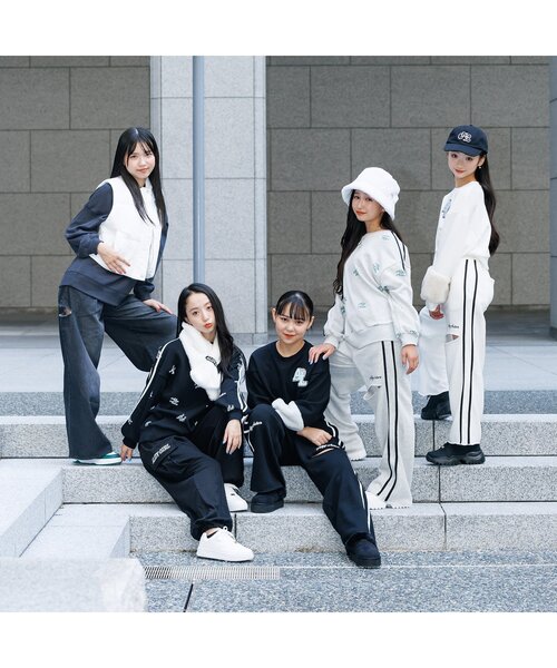 algy(アルジー)の「【ACTIVE】ラインBIGトレーナー&ティペットセット(その他トップス・キッズ・ブラック/グレー/オフホワイト・SMALL/MEDIUM/XXX-SMALL/XX-SMALL/X-SMALL)」の8枚目の写真