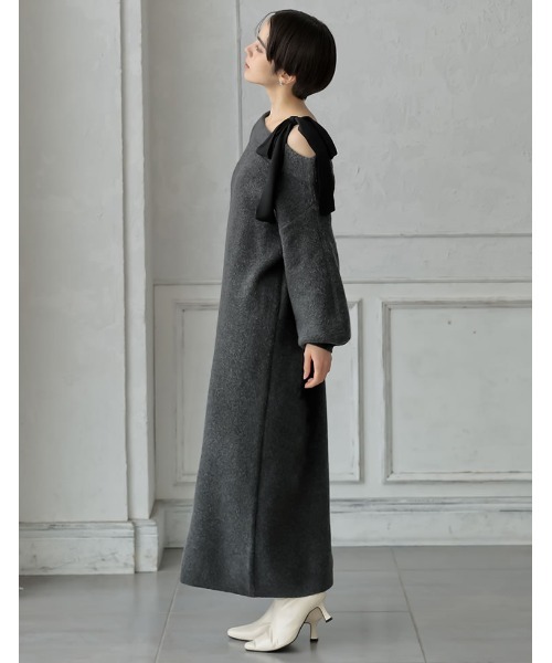 MEISM（ミズム）の「[2024-25 WINTER COLLECTION][MEISM by Re:EDIT][低身長サイズ有]ショルダーリボンニットワンピース（ワンピース・レディース・ブラック/グレー/チャコール・MEDIUM/LARGE/SHORT）」の13枚目の写真