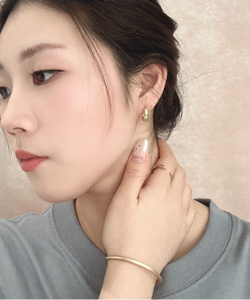 Burner(バーナー)の「【OKUOKU 0909】フープピアス 両耳用 oku-pierce-631360207317-6 Y【RBTS】(ピアス(両耳用)・レディース・ゴールド/シルバー/シルバー系その他2/ゴールド系その他/シルバー系その他/ゴールド系その他2・FREE)」の17枚目の写真