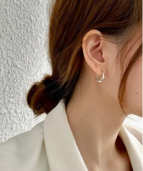 Burner(バーナー)の「【OKUOKU 0909】フープピアス 両耳用 oku-pierce-631360207317-6 Y【RBTS】(ピアス(両耳用)・レディース・ゴールド/シルバー/シルバー系その他2/ゴールド系その他/シルバー系その他/ゴールド系その他2・FREE)」の13枚目の写真