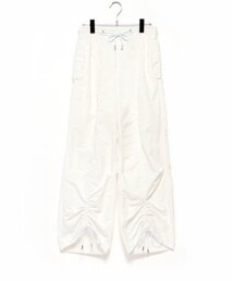 LUKU nari（ルクナーリ）の「シャーリングワイドパンツ（カーゴパンツ）」