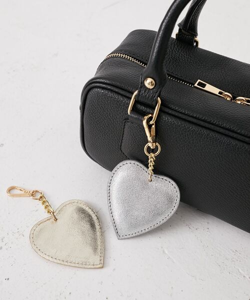 le.coeur blanc(ルクールブラン)の「AULENTTIハートチャーム(キーケース/キーアクセサリー・レディース・シルバー/ゴールド・FREE)」の4枚目の写真
