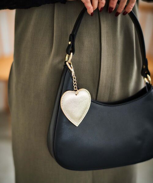 le.coeur blanc(ルクールブラン)の「AULENTTIハートチャーム(キーケース/キーアクセサリー・レディース・シルバー/ゴールド・FREE)」の8枚目の写真