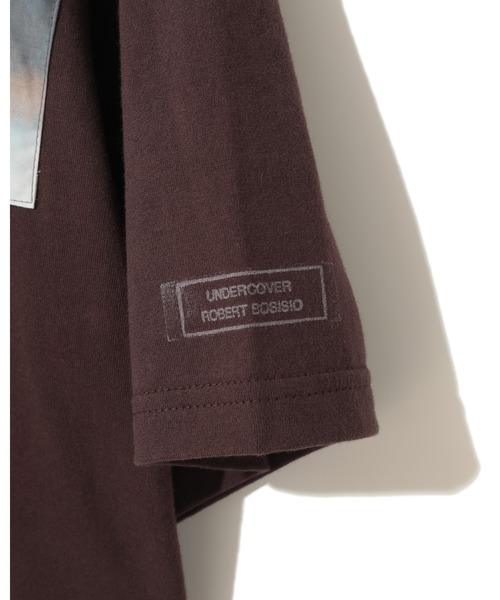 【関税込み】UNDERCOVER ブラウン UC1E3813 Tシャツ UNDERCOVERのブラウン UC1E3813 Tシャツがセール中