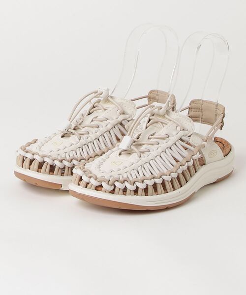KEEN（キーン）の「UNEEK II CONVERTIBLE / ユニーク ツー コンバーチブル / レディース スニーカーサンダル（サンダル・レディース・ホワイト・25cm/25.5cm/27cm/27.5cm/28cm/29cm/23cm/28.5cm/26.5cm/26cm/24.5cm/24cm/23.5cm）」の8枚目の写真
