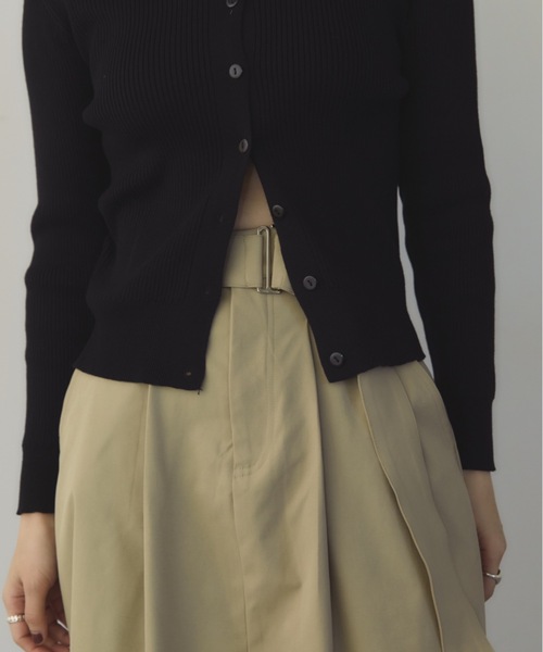 DRWCYS（ドロシーズ）の「ベルト付きスリットロングスカート（スカート・レディース・ベージュ/ネイビー・FREE）」の20枚目の写真