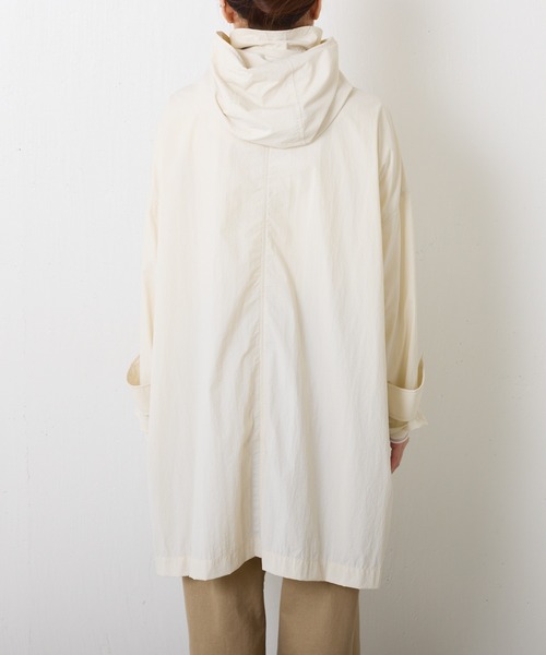 Traditional Weatherwear(トラディショナルウェザーウェア)の「Traditional Weatherwear/PACKABLE MALTON HOOD(テーラードジャケット・レディース・オフホワイト・34)」の13枚目の写真