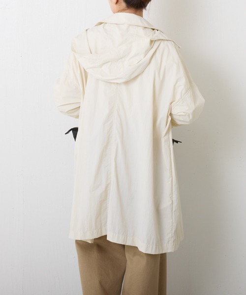 Traditional Weatherwear(トラディショナルウェザーウェア)の「Traditional Weatherwear/PACKABLE MALTON HOOD(テーラードジャケット・レディース・オフホワイト・34)」の5枚目の写真