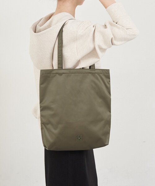 russet（ラシット）の「［通勤・セレモニーにも］プレーントートバッグ(Z-203)（トートバッグ・レディース・ブラック/ライトグレー/カーキ・FREE）」の3枚目の写真