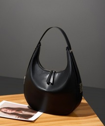 NiiNa | 【NiiNa】【高品質牛革】レザーワンハンドルビッグムーンバッグ / 長さ調節可能(ショルダーバッグ)