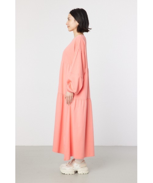 RODEO CROWNS WIDE BOWL（ロデオクラウンズワイドボウル）の「ネームパッチティアードマキシワンピース（ワンピース・レディース・ブラック/クリアレッド/オフホワイト/ターコイズブルー・FREE）」の18枚目の写真