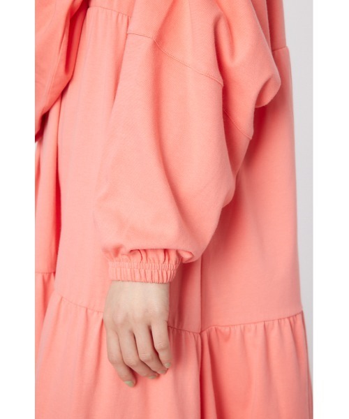 RODEO CROWNS WIDE BOWL（ロデオクラウンズワイドボウル）の「ネームパッチティアードマキシワンピース（ワンピース・レディース・ブラック/クリアレッド/オフホワイト/ターコイズブルー・FREE）」の14枚目の写真