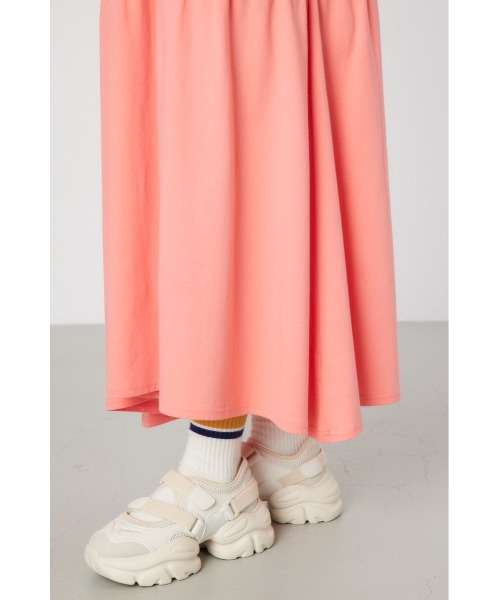 RODEO CROWNS WIDE BOWL（ロデオクラウンズワイドボウル）の「ネームパッチティアードマキシワンピース（ワンピース・レディース・ブラック/クリアレッド/オフホワイト/ターコイズブルー・FREE）」の13枚目の写真