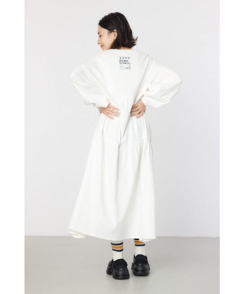 RODEO CROWNS WIDE BOWL（ロデオクラウンズワイドボウル）の「ネームパッチティアードマキシワンピース（ワンピース・レディース・ブラック/クリアレッド/オフホワイト/ターコイズブルー・FREE）」の12枚目の写真