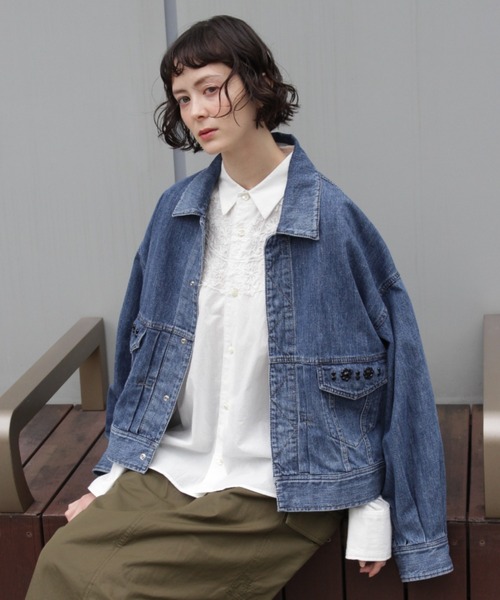 H.A.K(ハク)の「ビジューモチーフ+ドレープデニムGジャン(デニムジャケット・レディース・ブルー/ネイビー・FREE)」の7枚目の写真