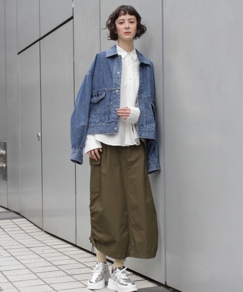 H.A.K(ハク)の「ビジューモチーフ+ドレープデニムGジャン(デニムジャケット・レディース・ブルー/ネイビー・FREE)」の9枚目の写真