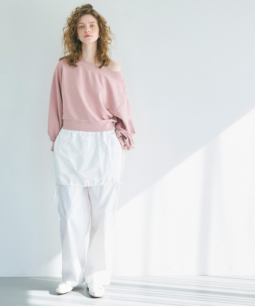 coca（coca）（コカ）の「【WEB限定セール】裏毛 オフショルダースウェット（スウェット・レディース・グレー/ピンク/アイボリー/チャコール・S/M/L）」の8枚目の写真