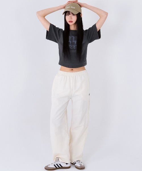 muahmuah(ムーアムーア)の「A'GEM/9 × .kom 『muah muah/ムーアムーア』 STITCH COOLING WIDE BANDING PANTS/ステッチ クーリングワイド バンディングパンツ(その他パンツ・レディース・ブラック/カーキ/ベージュ/ピンク・FREE)」の8枚目の写真