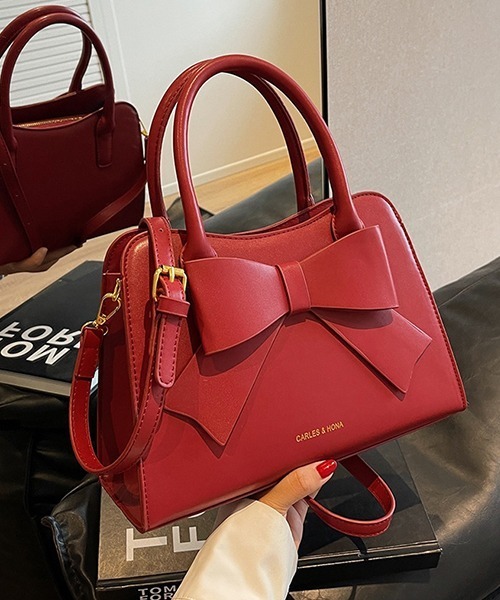 c.u.l（シーユーエル）の「2WAY リボンデザイン フェイクレザーボストンバッグ cula1084（ハンドバッグ・レディース・レッド/ブラック・FREE）」の19枚目の写真