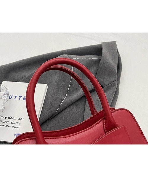 c.u.l（シーユーエル）の「2WAY リボンデザイン フェイクレザーボストンバッグ cula1084（ハンドバッグ・レディース・レッド/ブラック・FREE）」の21枚目の写真