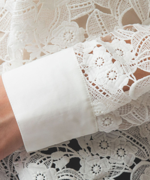 NARACAMICIE（ナラカミーチェ）の「【NARACAMICIE】レースドッキング長袖ブラウス（シャツ/ブラウス・レディース・ホワイト/ブラック・M/L/XL/XXL）」の10枚目の写真