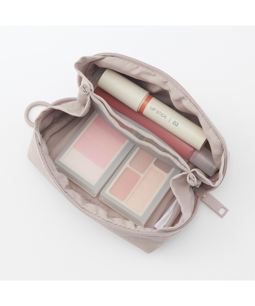 無印良品(ムジルシリョウヒン)の「リンクルナイロン 大きく開くポーチ S 約11×6×3.5cm(ポーチ・レディース・ダークグレー/ピンク/グレー・FREE)」の19枚目の写真