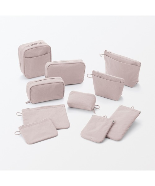 無印良品(ムジルシリョウヒン)の「リンクルナイロン 大きく開くポーチ S 約11×6×3.5cm(ポーチ・レディース・ダークグレー/ピンク/グレー・FREE)」の21枚目の写真