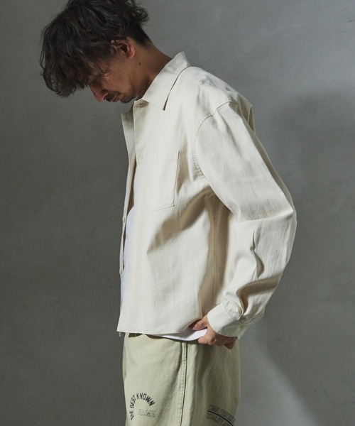 JOURNAL STANDARD relume（ジャーナルスタンダード　レリューム）の「【ZOZO限定】CORDLANE クロップドL/S（シャツ/ブラウス・メンズ・ベージュ/ホワイト/サックスブルー/ブラック・XS/S/M/L/XL）」の5枚目の写真