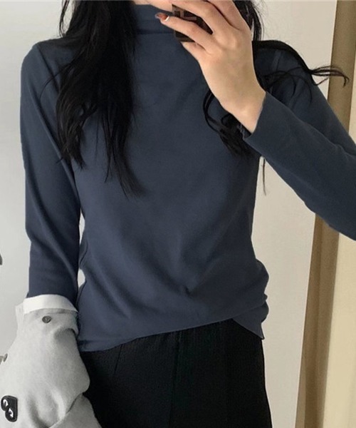 maison de LATIR(メゾンドラティール)の「スタンドネック裏起毛カットソー(Tシャツ/カットソー・レディース・ブラック/ライトグリーン/イエロー/ベージュ/グレー/ネイビー/ブルー/ホワイト・ONE SIZE)」の7枚目の写真