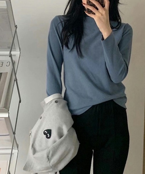 maison de LATIR(メゾンドラティール)の「スタンドネック裏起毛カットソー(Tシャツ/カットソー・レディース・ブラック/ライトグリーン/イエロー/ベージュ/グレー/ネイビー/ブルー/ホワイト・ONE SIZE)」の14枚目の写真