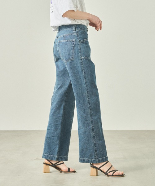 kha:ki(カーキ)の「「KHA:KI / カーキ」 センターシームデニム CENTER SEAM DENIM(デニムパンツ・レディース・インディゴブルー/ライトインディゴブルー・1/2)」の2枚目の写真