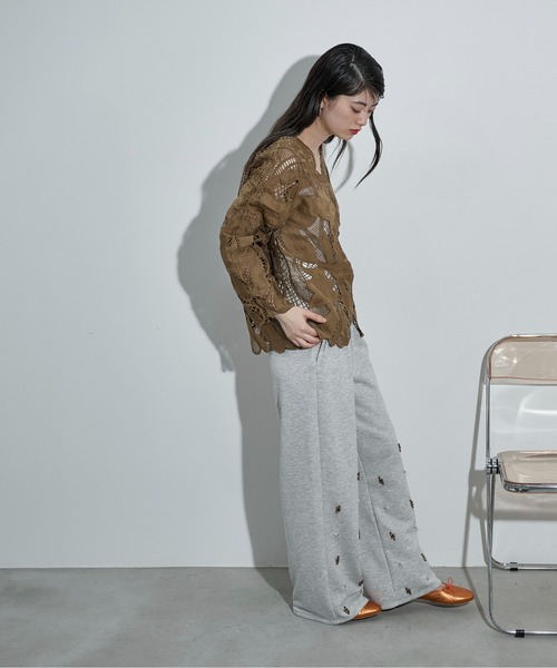 THE YOn(ザヨン)の「レーシーシアーカーデブラウス(シャツ/ブラウス・レディース・アイボリー/ブラック/モカ・FREE)」の22枚目の写真