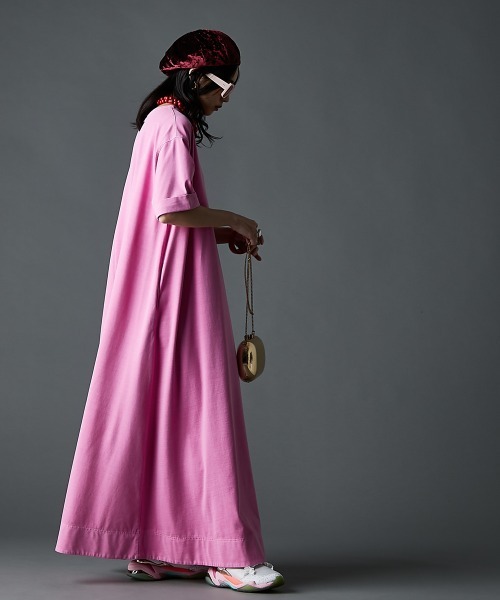 GEVS.(ジェイヴィス)の「接触冷感ピグメント染カットソーマキシワンピース<大きいサイズ有>(もっとロング丈)GEVS.(ワンピース・レディース・サックスブルー/ブラウン/ピンク/スミクロ・5L/4L/3L/LL/L/M)」の13枚目の写真