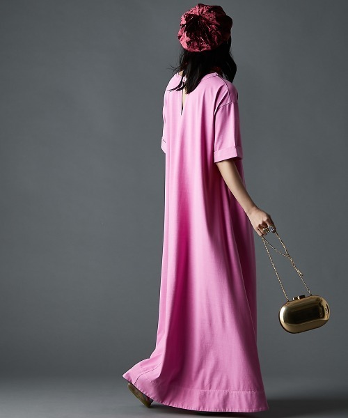 GEVS.(ジェイヴィス)の「接触冷感ピグメント染カットソーマキシワンピース<大きいサイズ有>(もっとロング丈)GEVS.(ワンピース・レディース・サックスブルー/ブラウン/ピンク/スミクロ・5L/4L/3L/LL/L/M)」の14枚目の写真