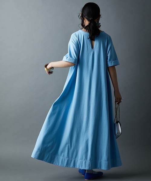 GEVS.(ジェイヴィス)の「接触冷感ピグメント染カットソーマキシワンピース<大きいサイズ有>(もっとロング丈)GEVS.(ワンピース・レディース・サックスブルー/ブラウン/ピンク/スミクロ・5L/4L/3L/LL/L/M)」の21枚目の写真