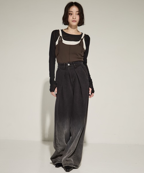 STUDIOUS(ステュディオス)の「【STUDIOUS/ステュディオス】Gradation Jeans/グラデーションデニム(デニムパンツ・レディース・ブラック/ダークインディゴブルー・1/2)」の3枚目の写真